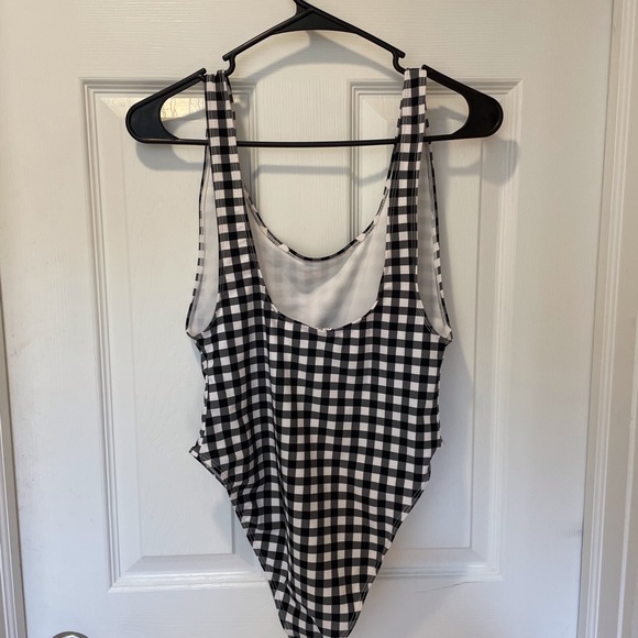 Forever 21 Gingham one piece - Picture 3 of 3